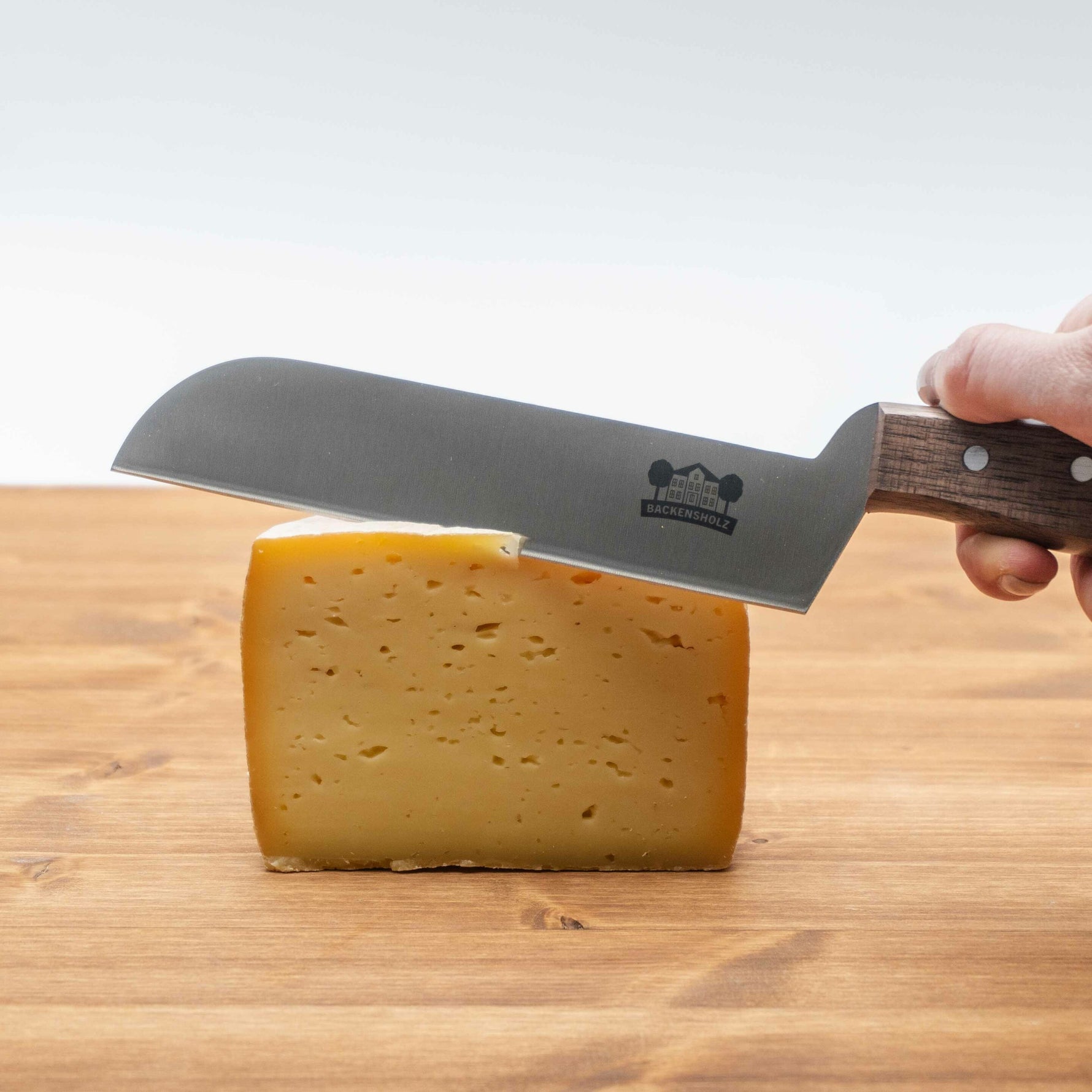 Italienisches Käsemesser