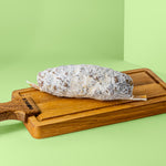 Fenchel Salami auf Holzbrett.