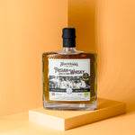 Flasche Föhrer Whisky 350m von Hinrichsen's Farm.