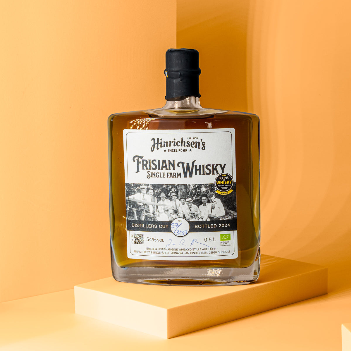 Flasche Föhrer Whisky 500ml von Hinrichsens Farm.