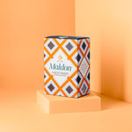 Orangefarbene Packung geräucherte Meersalzflocken von Maldon