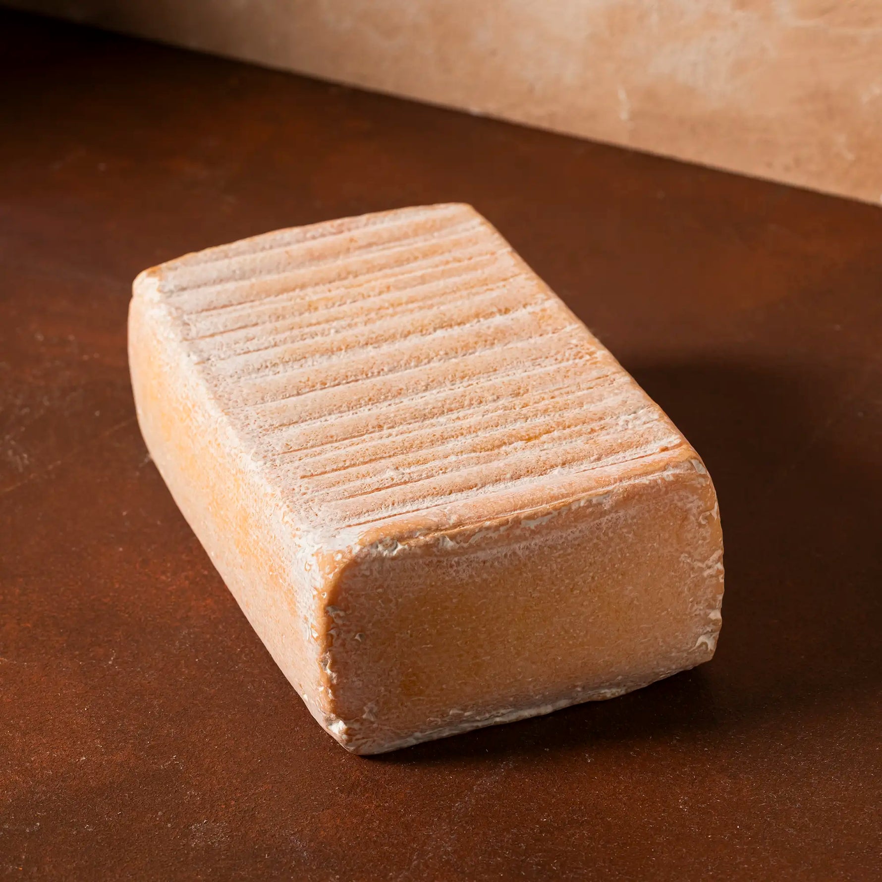 Hofkäse ganzer Laib