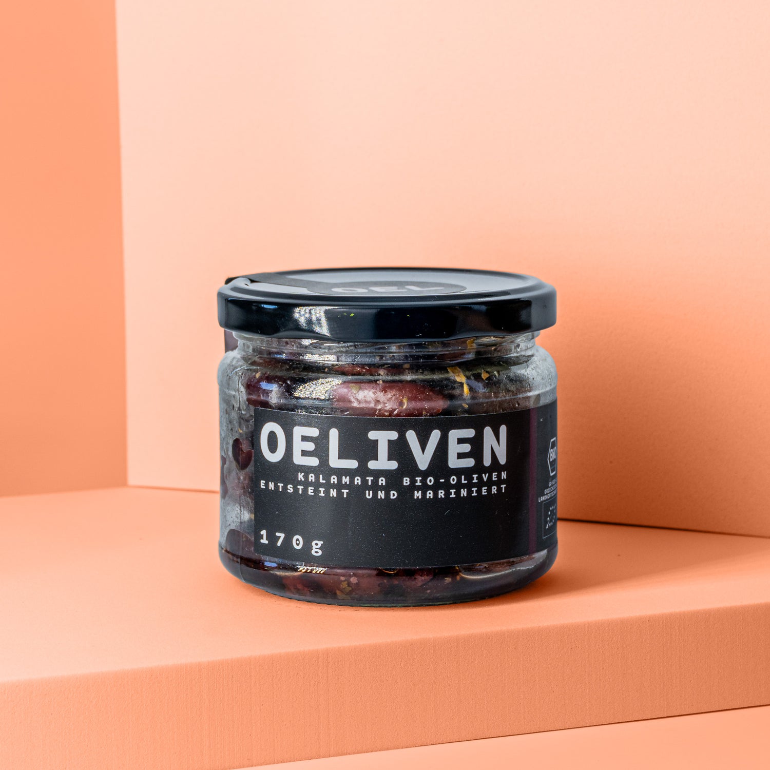 Glas Kalamata Bio-Oliven entsteint